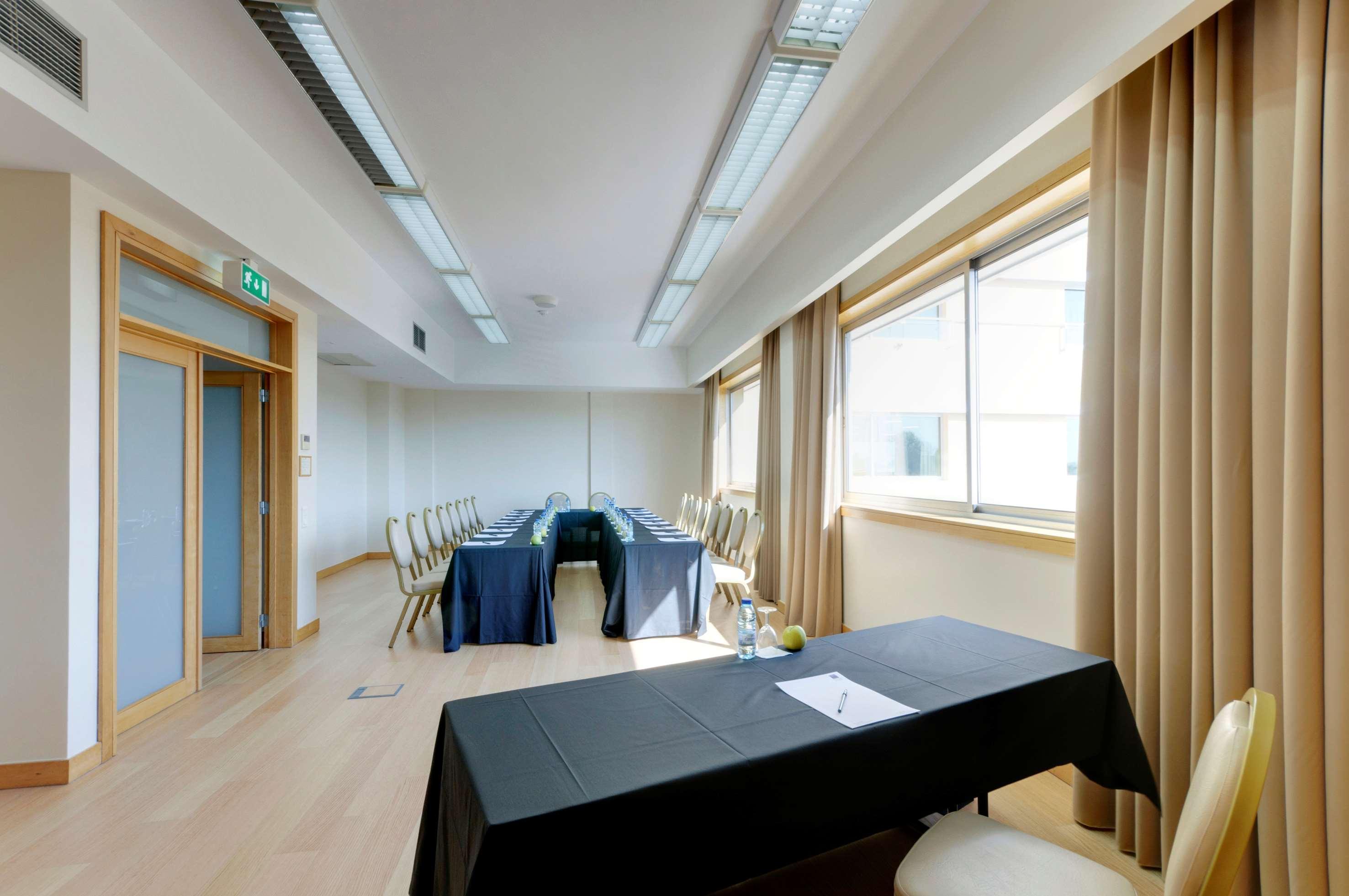 Tryp By Wyndham Porto Expo Hotel Leca da Palmeira Exterior photo